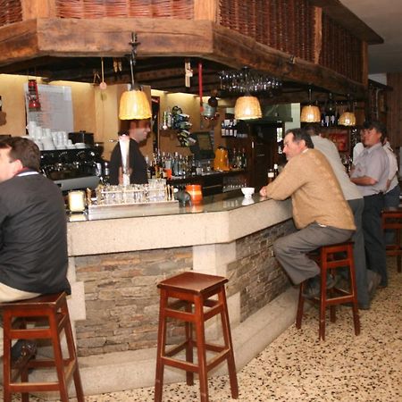 A Taberna De Vento Otel Lalín Dış mekan fotoğraf