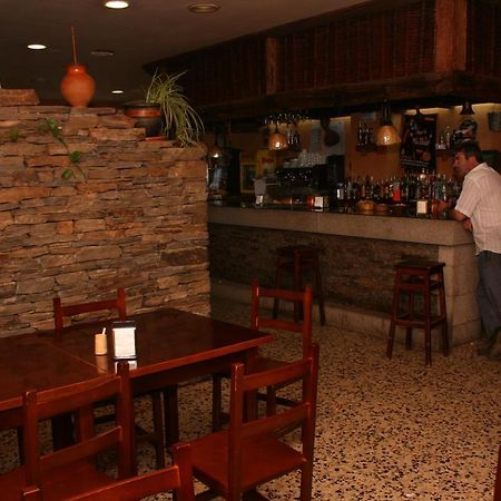 A Taberna De Vento Otel Lalín Dış mekan fotoğraf