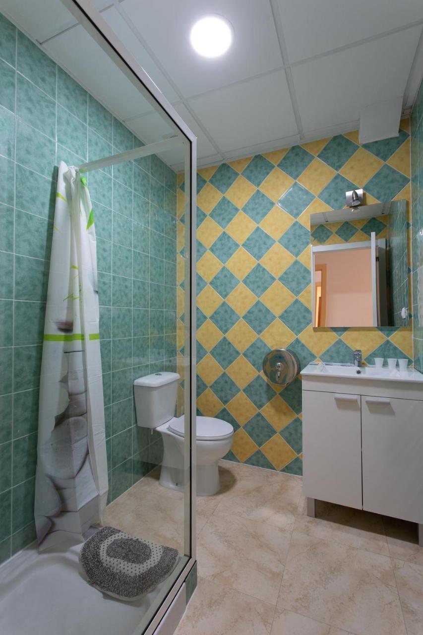 A Taberna De Vento Otel Lalín Dış mekan fotoğraf