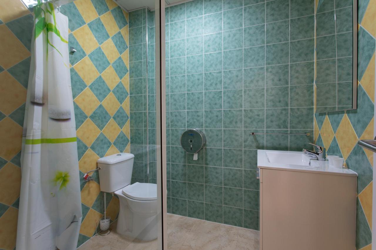 A Taberna De Vento Otel Lalín Dış mekan fotoğraf