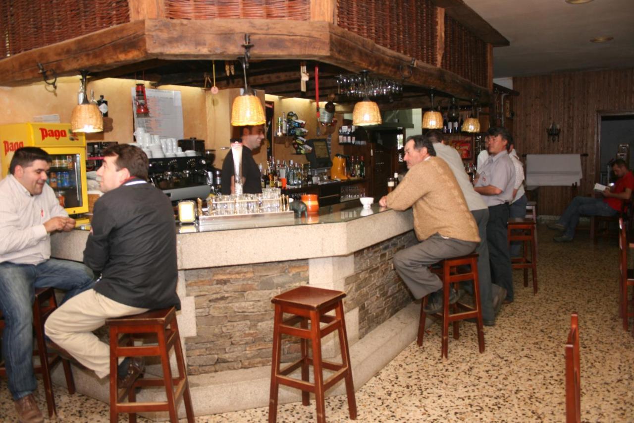 A Taberna De Vento Otel Lalín Dış mekan fotoğraf