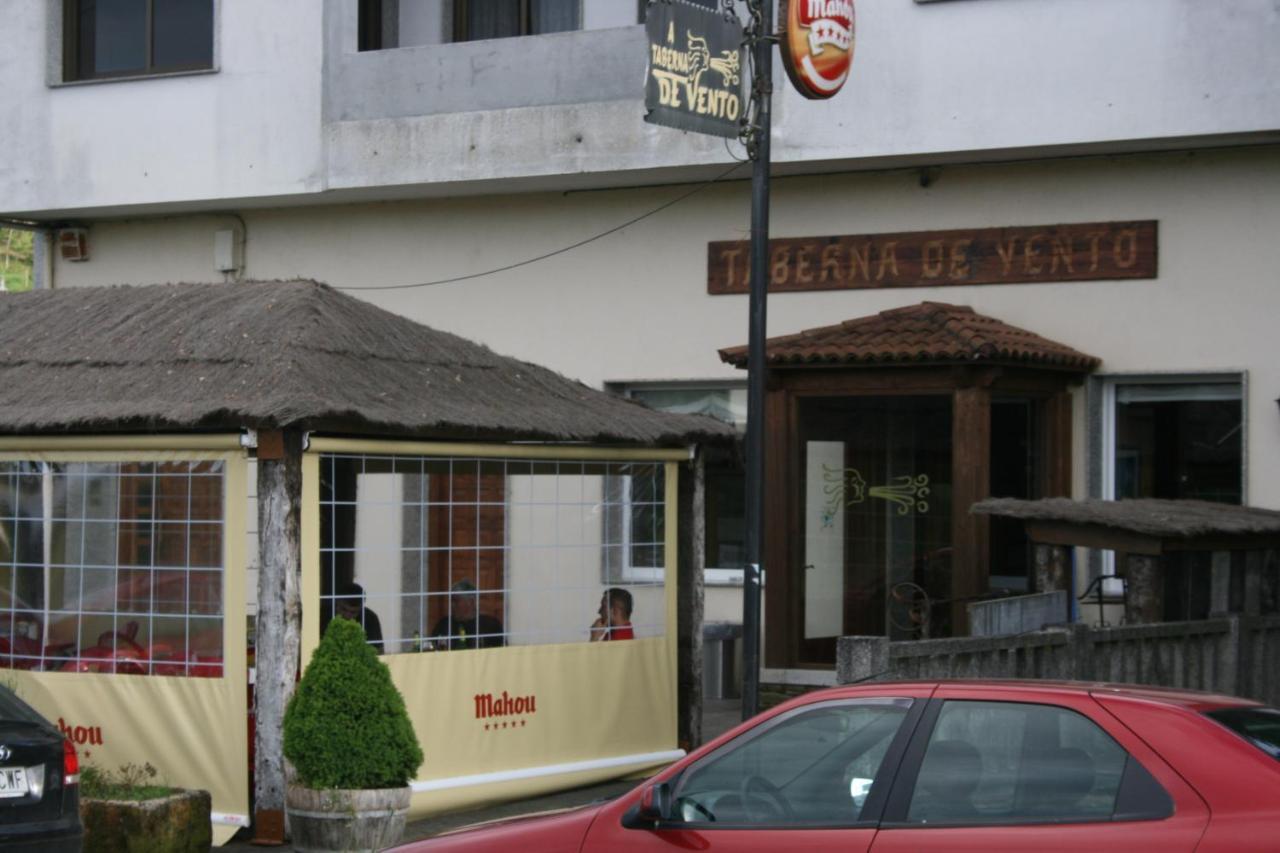 A Taberna De Vento Otel Lalín Dış mekan fotoğraf