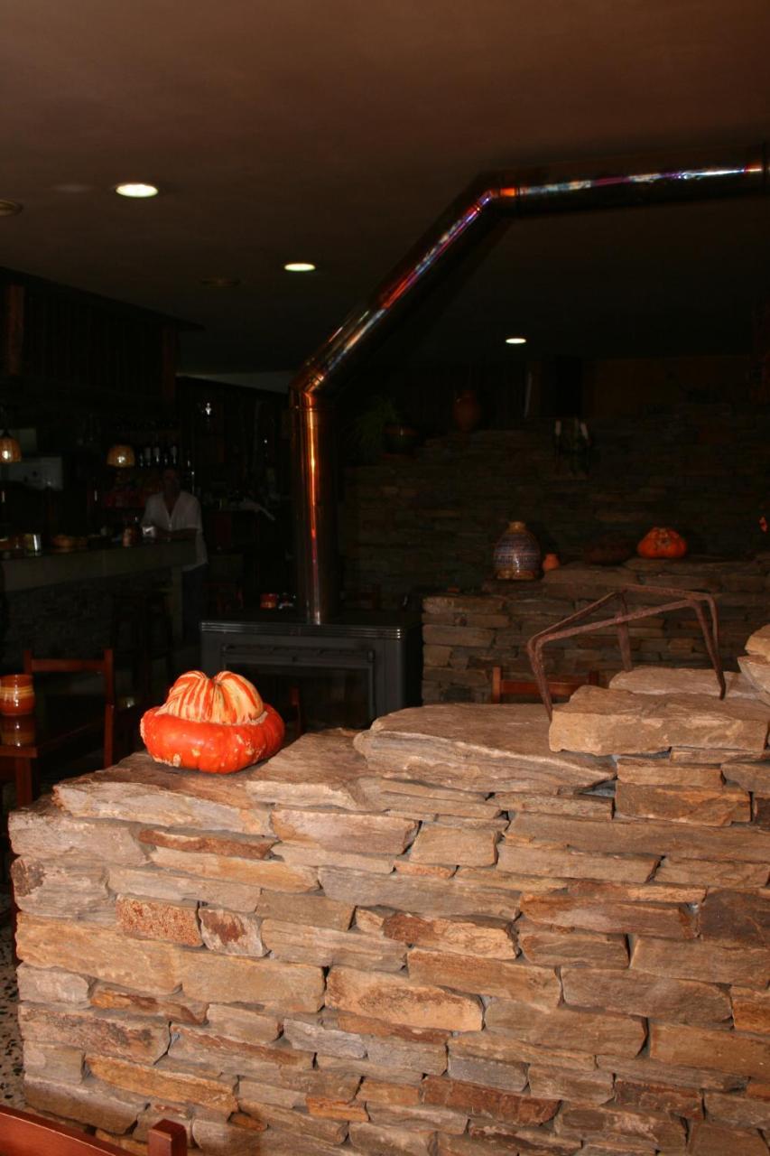 A Taberna De Vento Otel Lalín Dış mekan fotoğraf